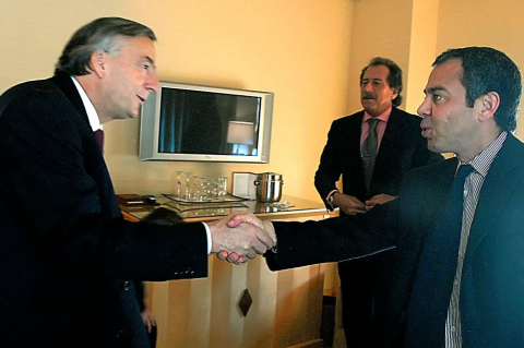 Nestor Kirchner and David Martinez (credit Bloomberg)
